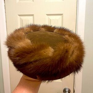 Vintage Darcel Exclusive Mink Fur Pillbox Hat